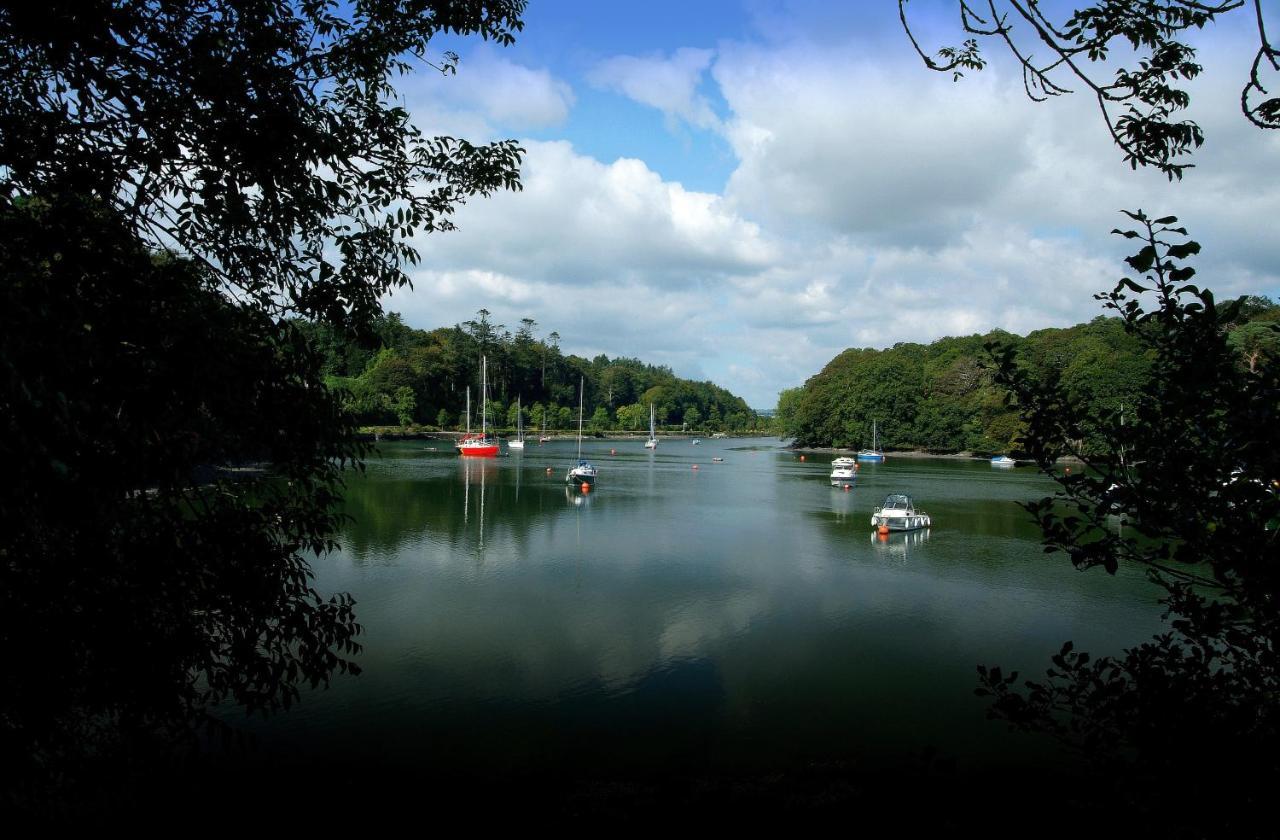 Carrigaline Court Hotel & Leisure Centre Dış mekan fotoğraf